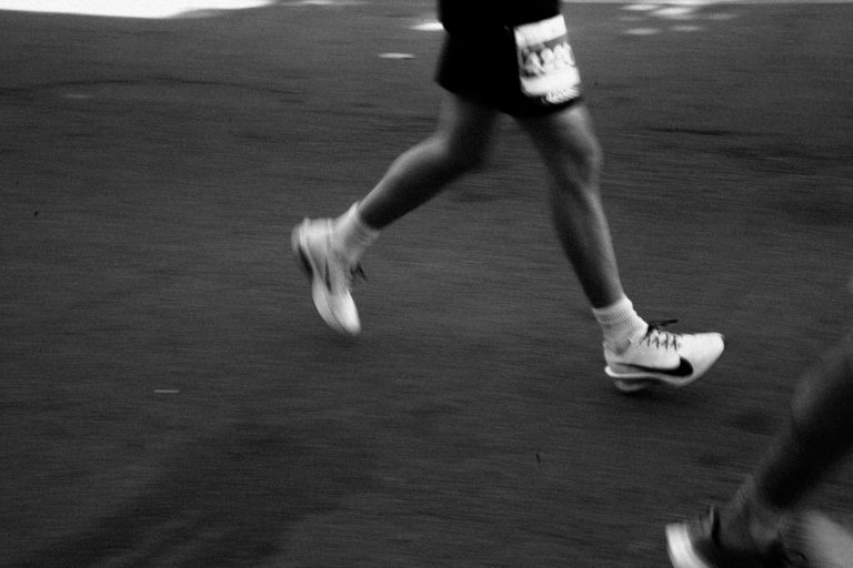 marathon good for knees